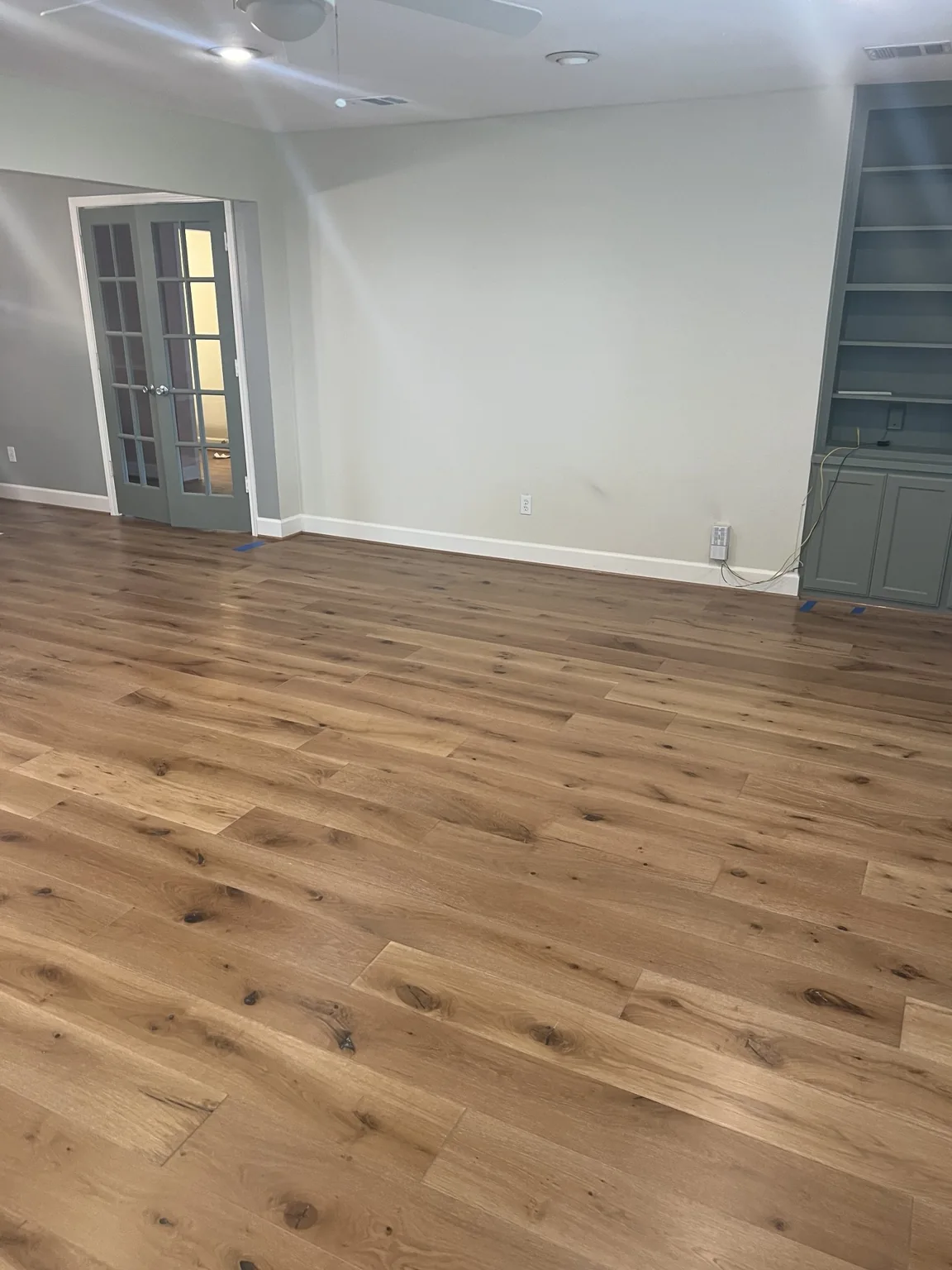Wide plank engineered oak flooring