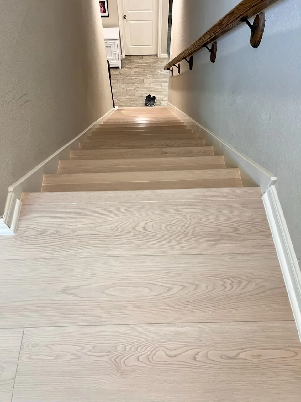 LVP and laminate flooring project 13 in the Houston area