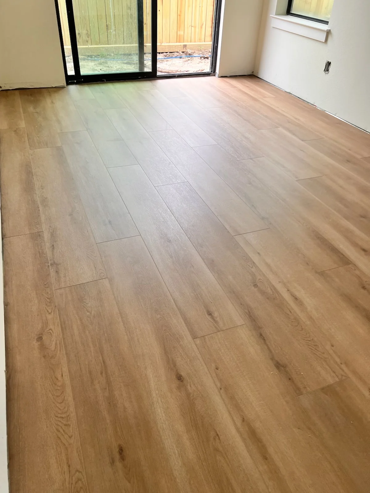 LVP and laminate flooring project 15 in the Houston area