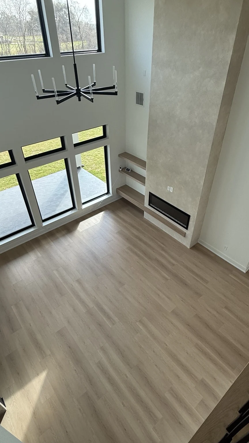 LVP and laminate flooring project 20 in the Houston area