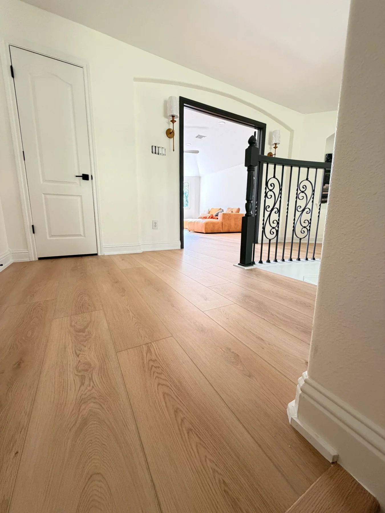 LVP and laminate flooring project 28 in the Houston area